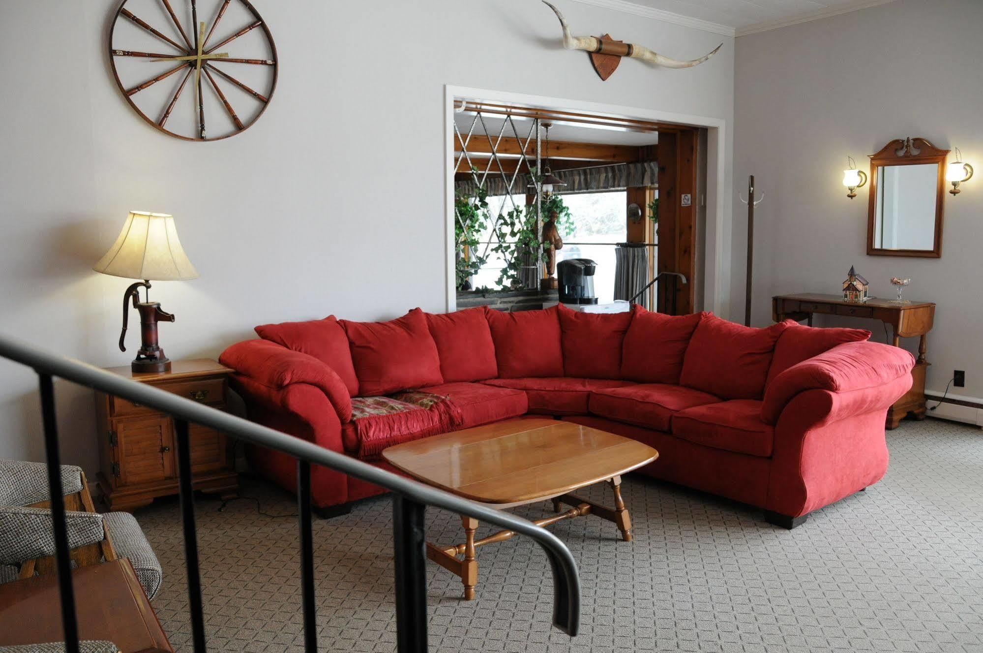 Motel & Hotel La Paysanne Sherbrooke Kültér fotó